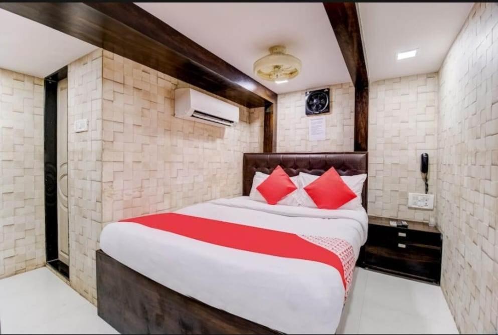 Hotel Qamar Mumbai Exterior foto